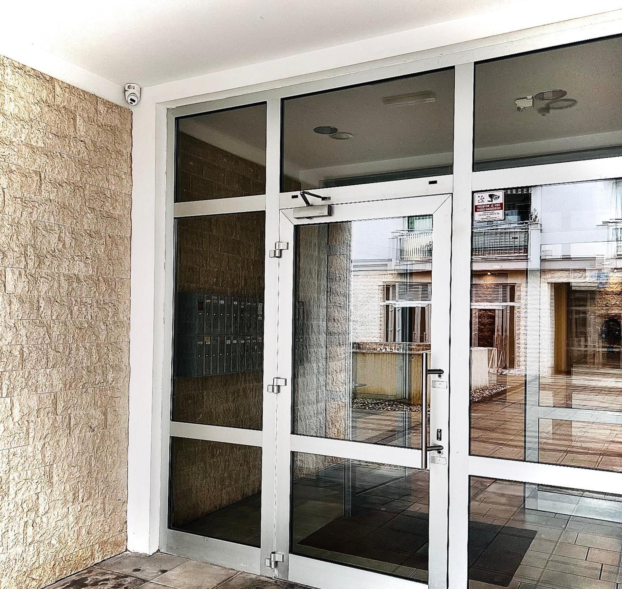 Apartment Linne Rijeka Exterior foto